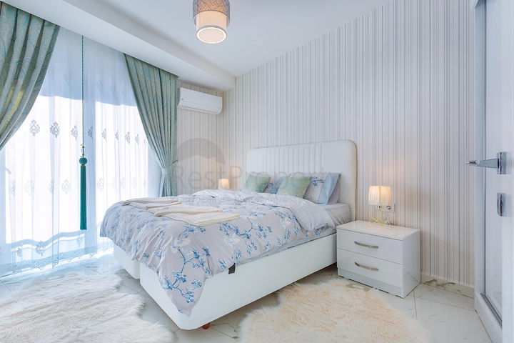 Двухкомнатная квартира с мебелью в благоустроенном комплексе