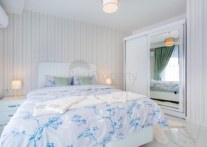 Двухкомнатная квартира с мебелью в благоустроенном комплексе