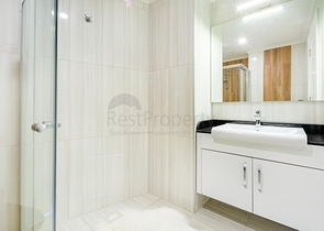 Двухкомнатная квартира с мебелью в благоустроенном комплексе