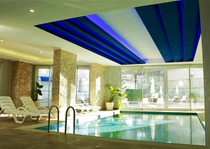 Двухкомнатная квартира с мебелью в благоустроенном комплексе