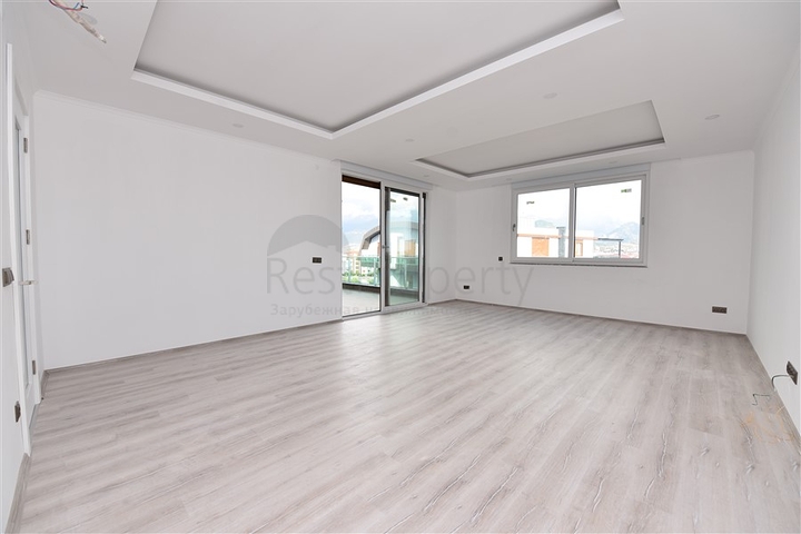 Большая квартира для всей семьи в районе Оба