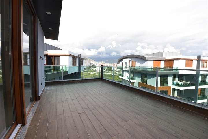 Большая квартира для всей семьи в районе Оба