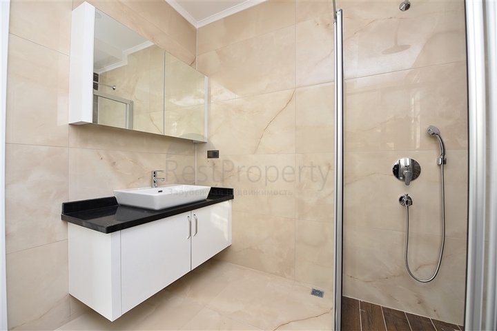 Большая квартира для всей семьи в районе Оба