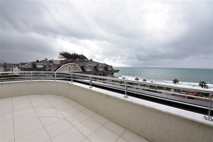 Квартиры с видом на море в Кестеле