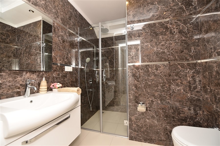 Квартиры с видом на море в Кестеле