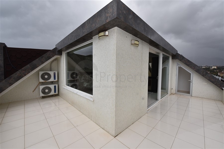 Квартиры с видом на море в Кестеле