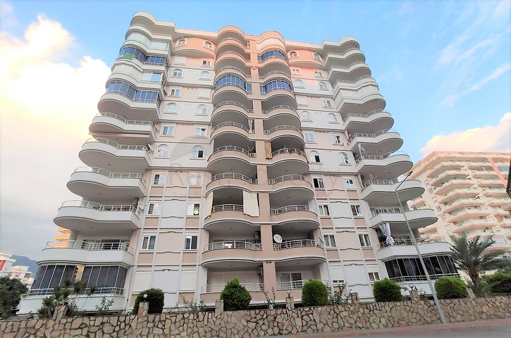 Квартира с двумя спальнями в районе Махмутлар