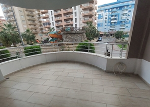 Квартира с двумя спальнями в районе Махмутлар