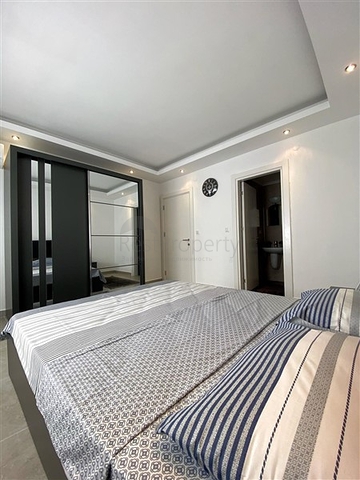 Меблированная квартира в современном комплексе Махмутлара