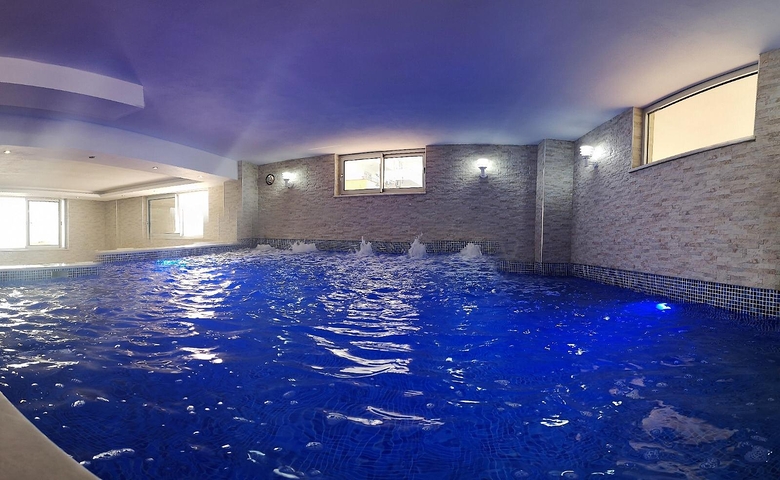 Меблированная квартира в современном комплексе Махмутлара