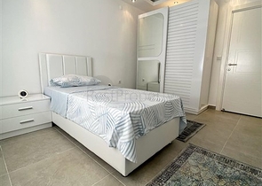 Меблированная квартира в современном комплексе Махмутлара