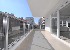 Меблированная квартира в современном комплексе Махмутлара