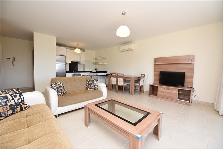 Трехкомнатная квартира с мебелью в Конаклы