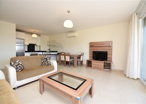 Трехкомнатная квартира с мебелью в Конаклы