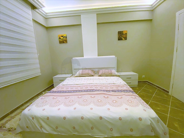 Меблированная квартира рядом с центром Алании с видом на крепость