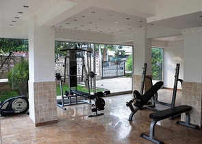 Меблированная квартира рядом с центром Алании с видом на крепость