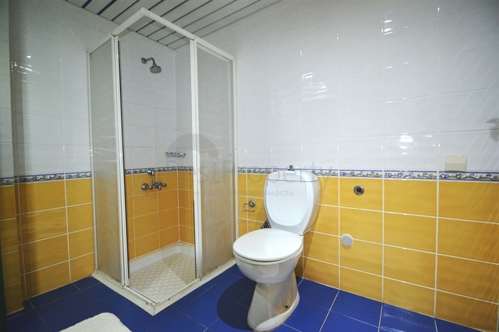 Меблированная квартира на первой береговой линии