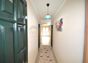 Меблированная квартира на первой береговой линии