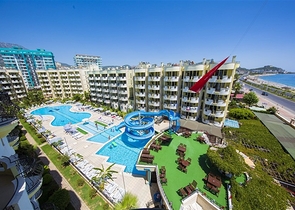 Меблированная квартира на первой береговой линии