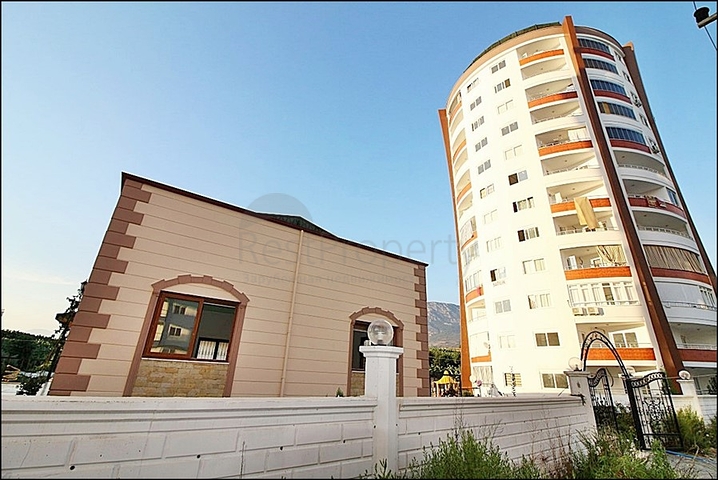 Меблированная квартира планировки 1+1 в районе Махмутлар