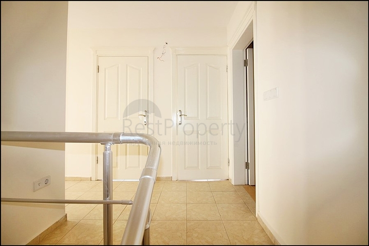 Пентхаус планировки 4+1 для всей семьи в Махмутларе