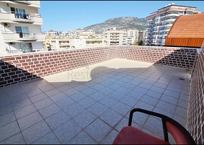 Пентхаус планировки 4+1 для всей семьи в Махмутларе