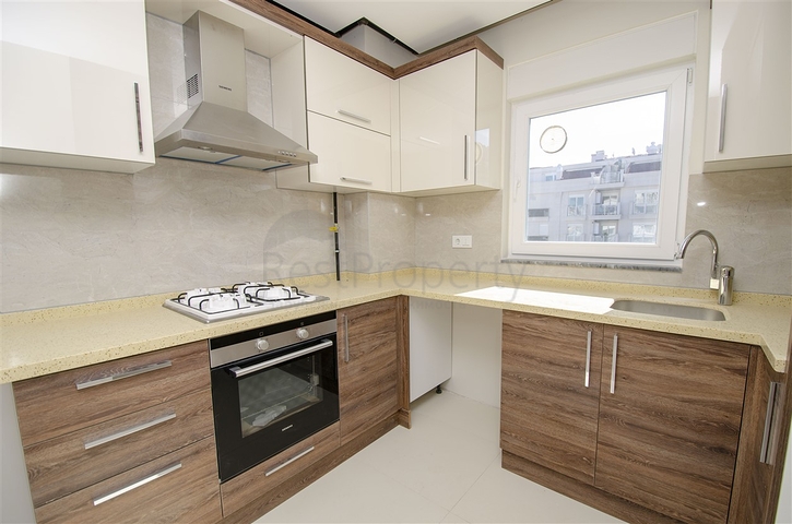 Трехкомнатная квартира в микрорайоне Хурма Коньяалты