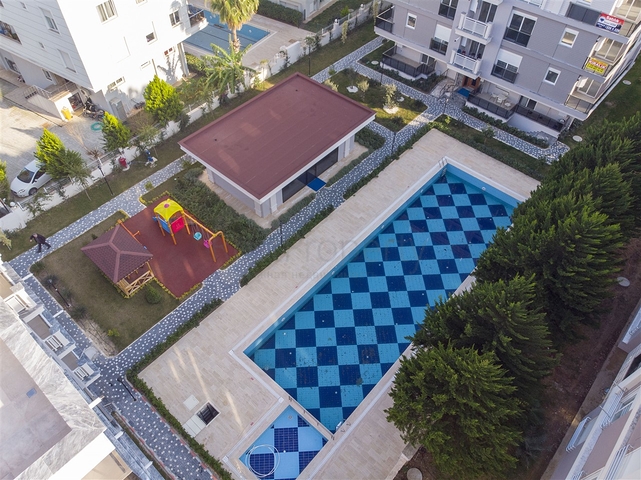 Трехкомнатная квартира в микрорайоне Хурма Коньяалты