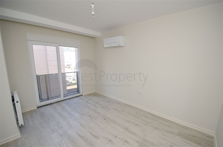 Трехкомнатная квартира в микрорайоне Хурма Коньяалты