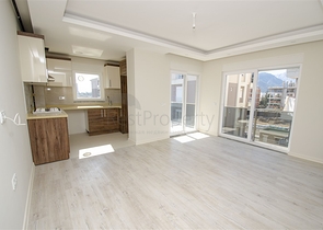 Трехкомнатная квартира в микрорайоне Хурма Коньяалты