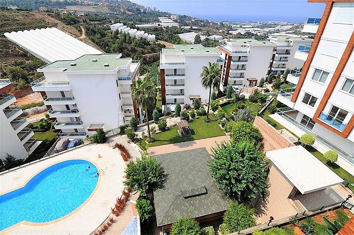 Меблированный пентхаус с тремя спальнями в Каргыджаке