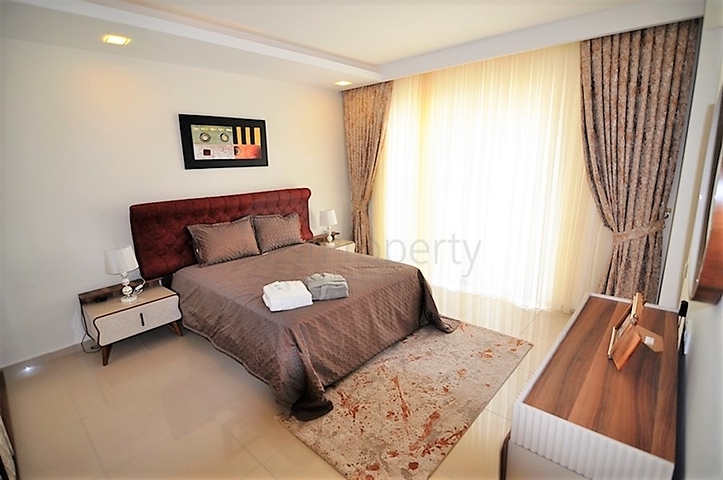 Меблированный пентхаус с тремя спальнями в Каргыджаке