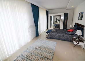 Меблированный пентхаус с тремя спальнями в Каргыджаке