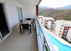 Меблированный пентхаус с тремя спальнями в Каргыджаке