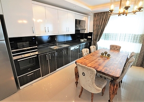 Меблированный пентхаус с тремя спальнями в Каргыджаке