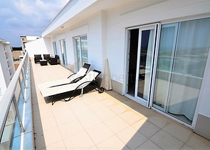 Меблированный пентхаус с тремя спальнями в Каргыджаке