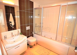 Меблированный пентхаус с тремя спальнями в Каргыджаке