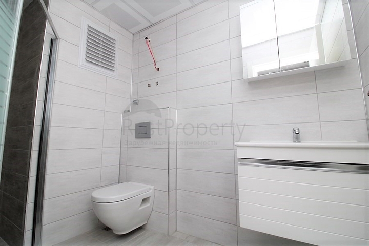 Двухкомнатная квартира с видом на море в районе Махмутлар