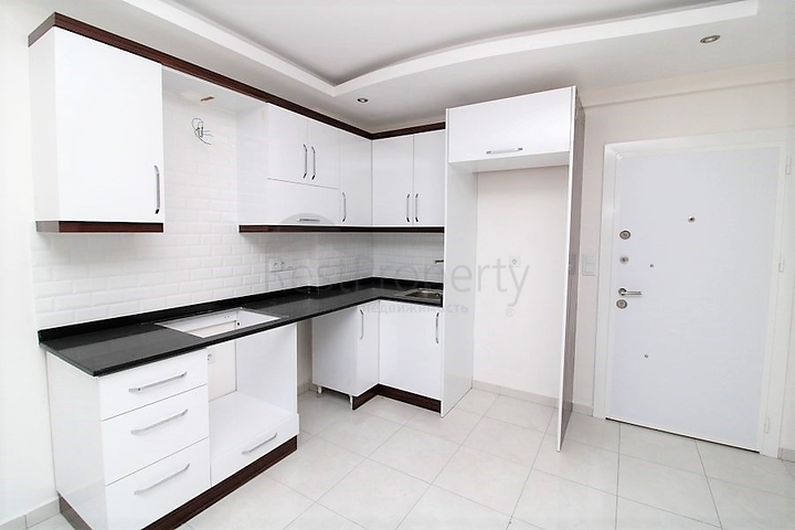 Двухкомнатная квартира с видом на море в районе Махмутлар