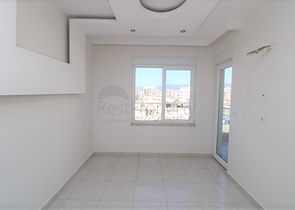 Двухкомнатная квартира с видом на море в районе Махмутлар