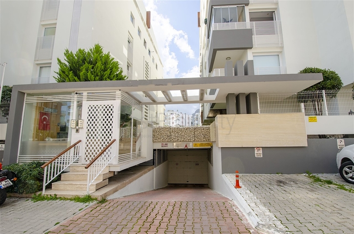 Просторная квартира 3+1 с мебелью в Хурме Коньяалты