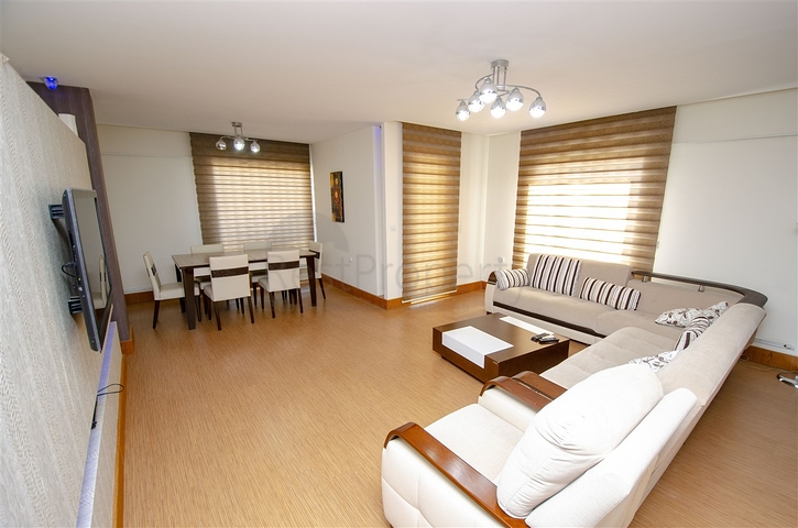 Просторная квартира 3+1 с мебелью в Хурме Коньяалты