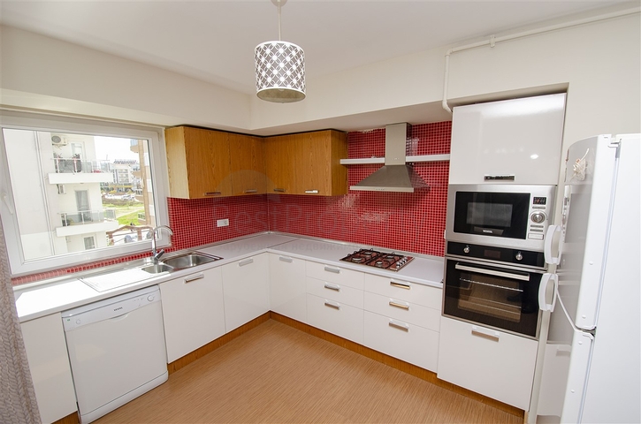 Просторная квартира 3+1 с мебелью в Хурме Коньяалты