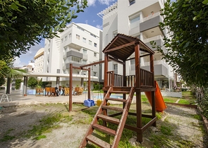 Просторная квартира 3+1 с мебелью в Хурме Коньяалты