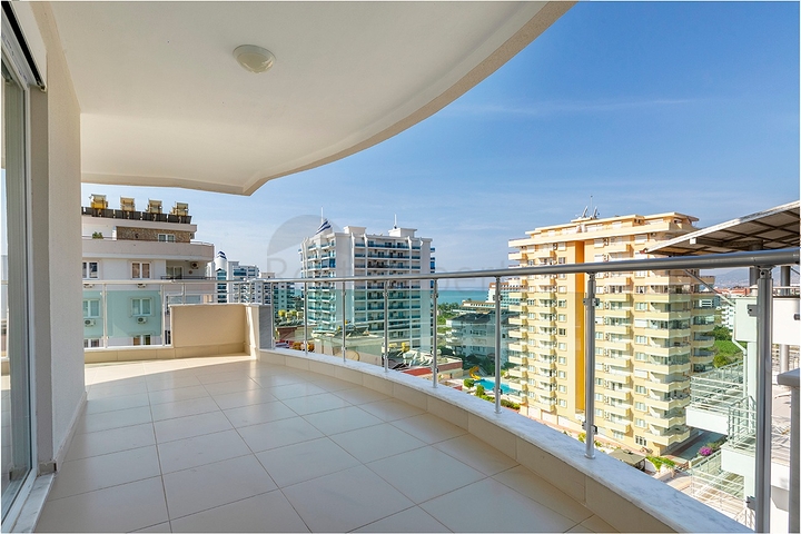 Квартира с двумя спальнями в районе Махмутлар