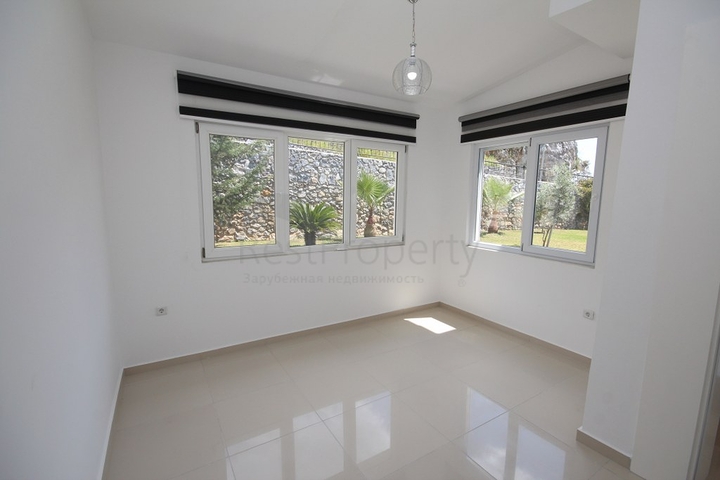 Двухэтажная вилла планировки 3+1 в районе Оба