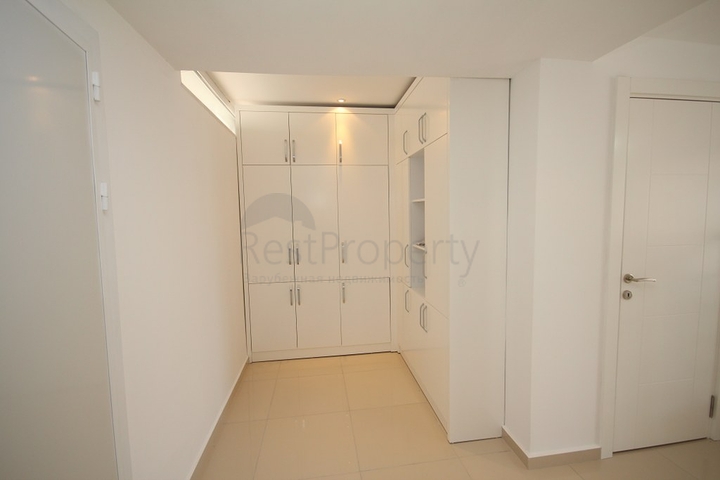 Двухэтажная вилла планировки 3+1 в районе Оба