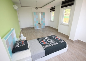 Двухэтажная вилла планировки 3+1 в районе Оба