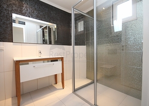 Двухэтажная вилла планировки 3+1 в районе Оба