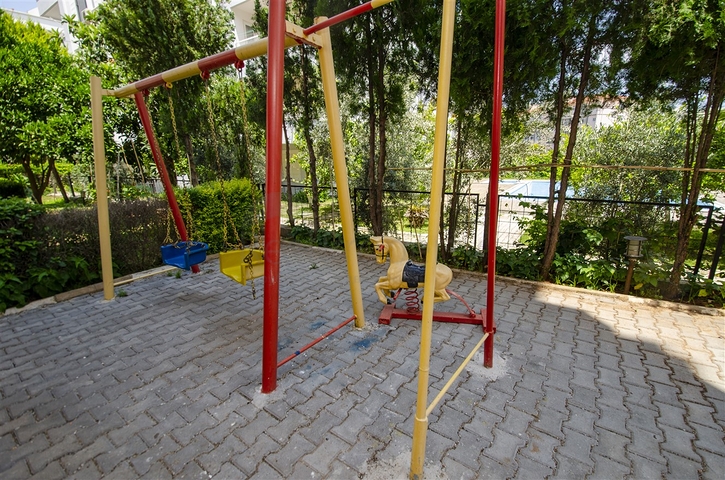 Квартира 1+1 в микрорайоне Лиман Коньяалты 800 м до моря